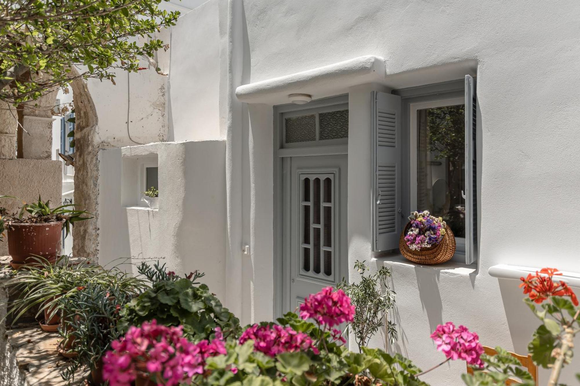 Venetian Suites III Naxos City Exterior foto